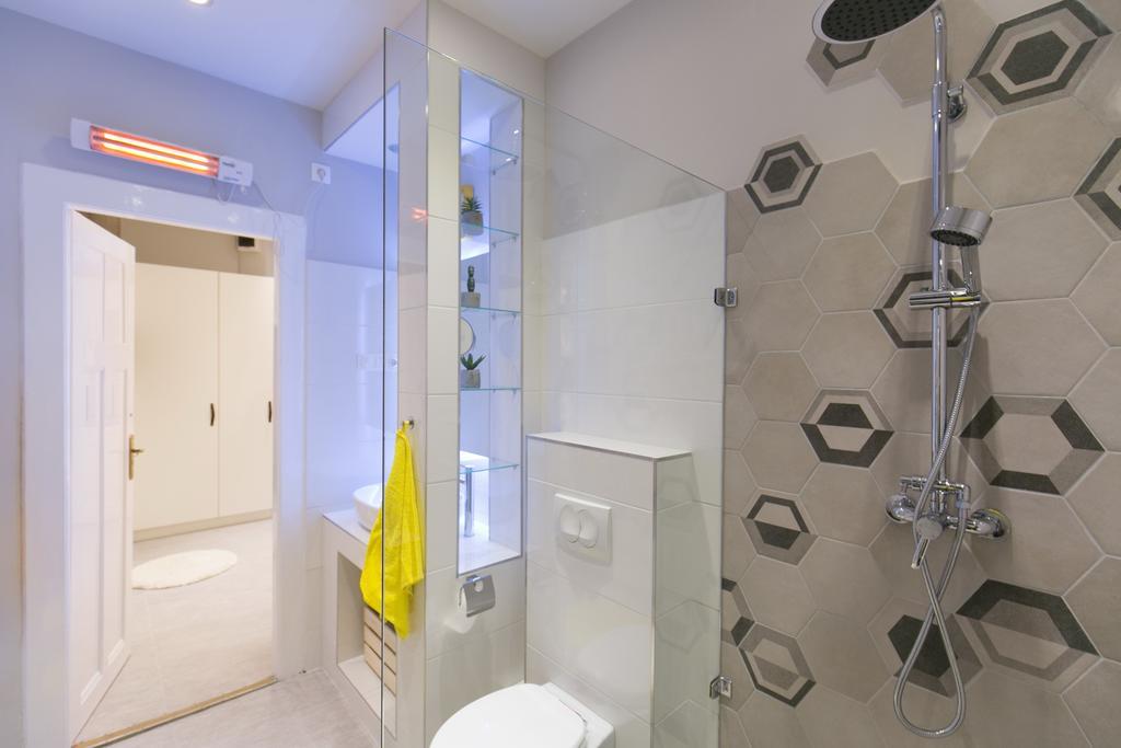 Unique At The Danube With Aircon Апартаменти Будапешт